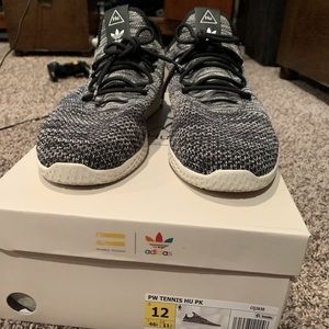 adidas pharrell williams tennis hu oreo